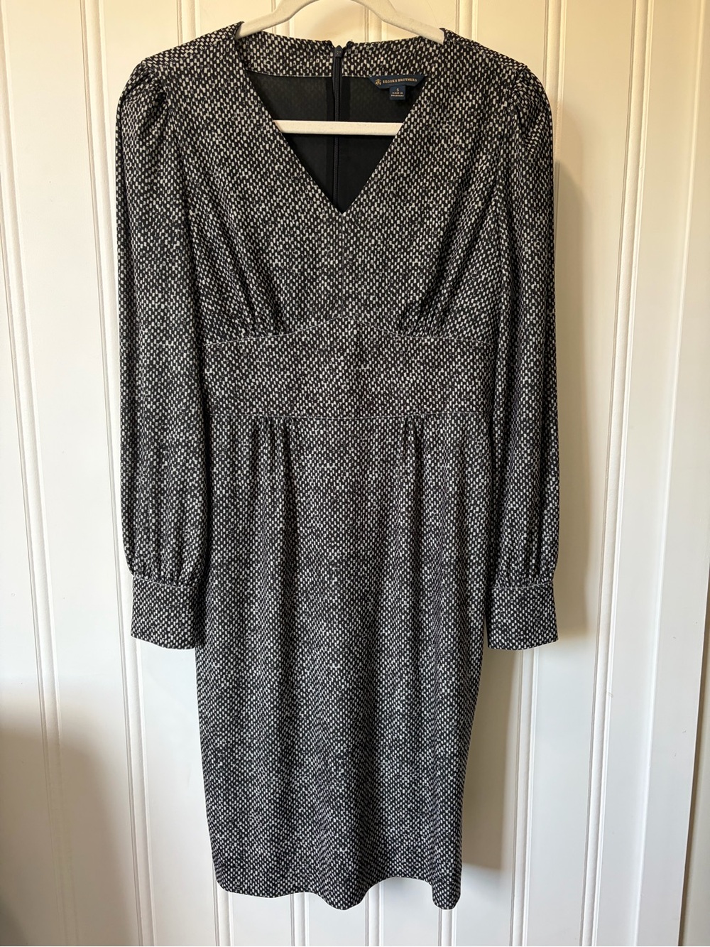 Brooks Brothers Black White Abstract V-Neck Long Sleeve Midi Dress S